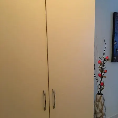 Premium Suites 3* ポモリエ