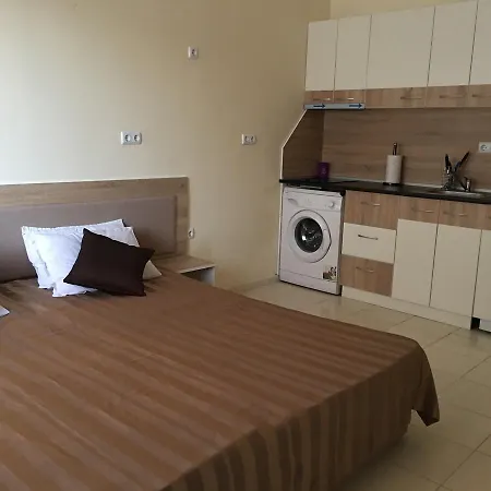 アパートホテル Premium Suites ポモリエ